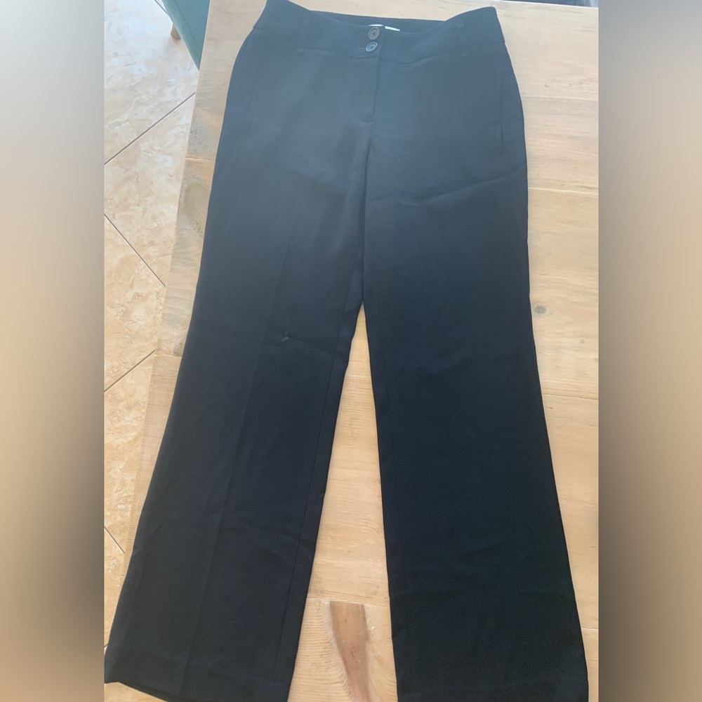 ANN TAYLOR KATE PETITE BLACK STRAIGHT LEG | Size 0P - Picture 4 of 6
